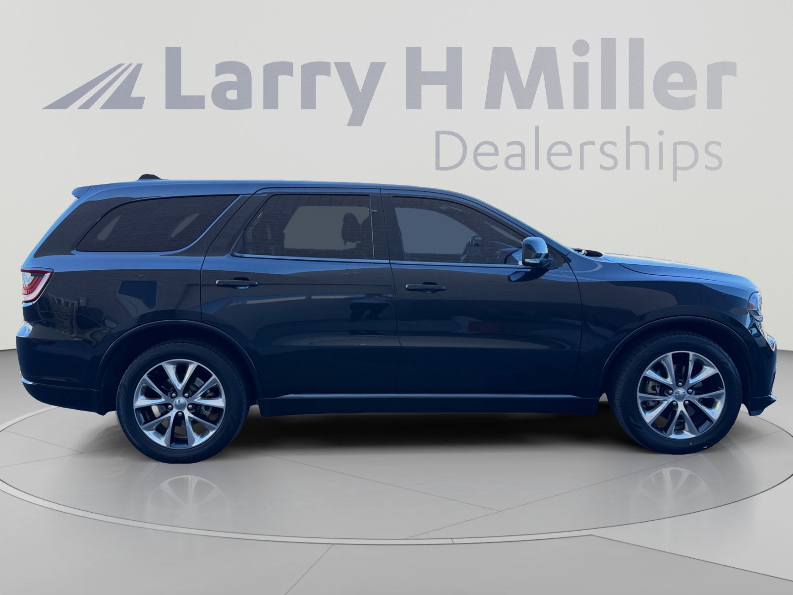 Used 2014 Dodge Durango R/T w/ Technology Group RWD image 6