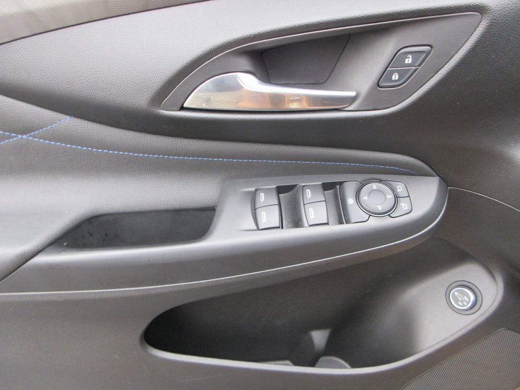 Certified 2024 Buick Envista Sport Touring w/ Convenience I Package image 23