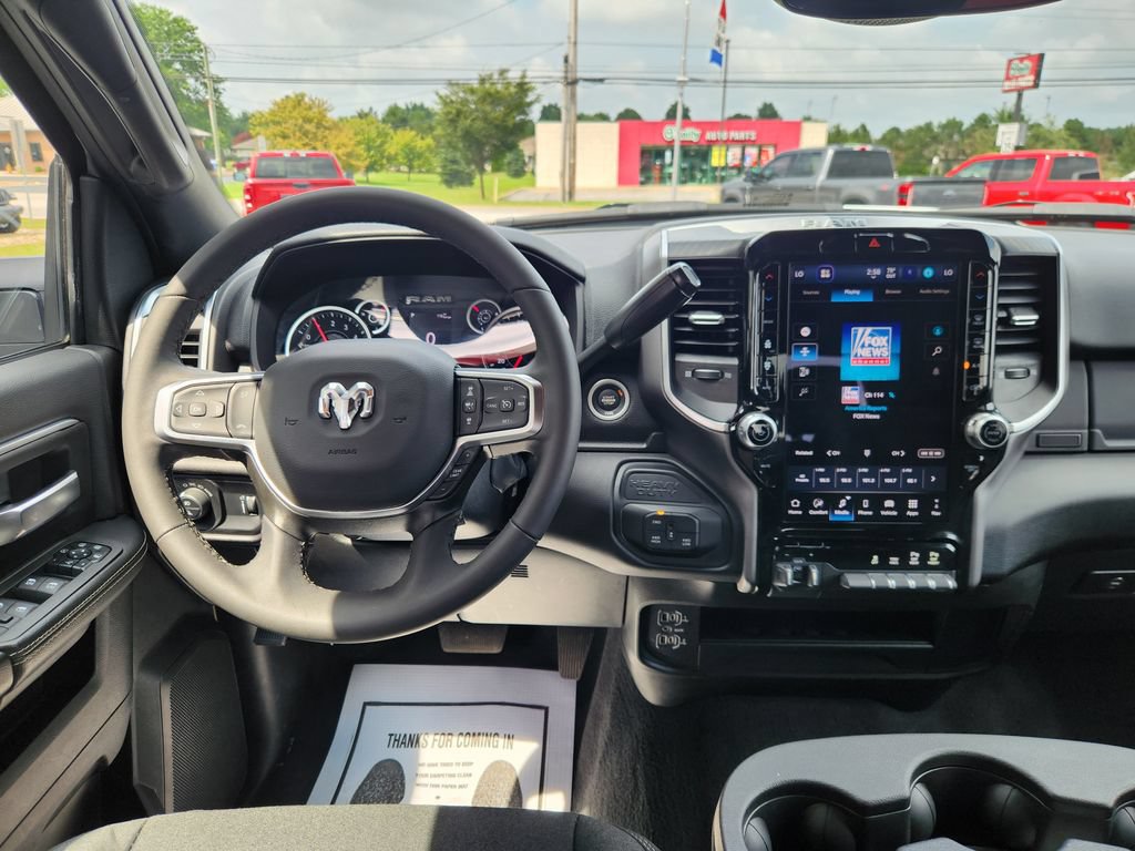 Used 2025 RAM 2500 Big Horn AWD/4WD image 19