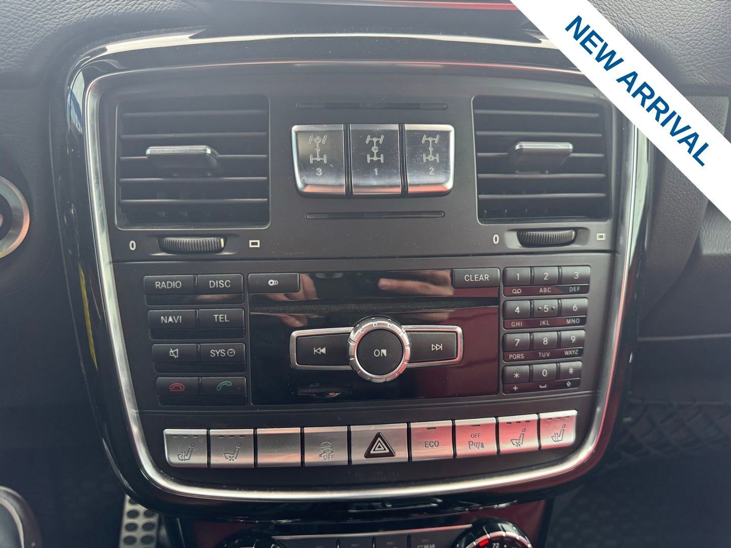 Used 2013 Mercedes-Benz G 63 AMG 4MATIC image 25