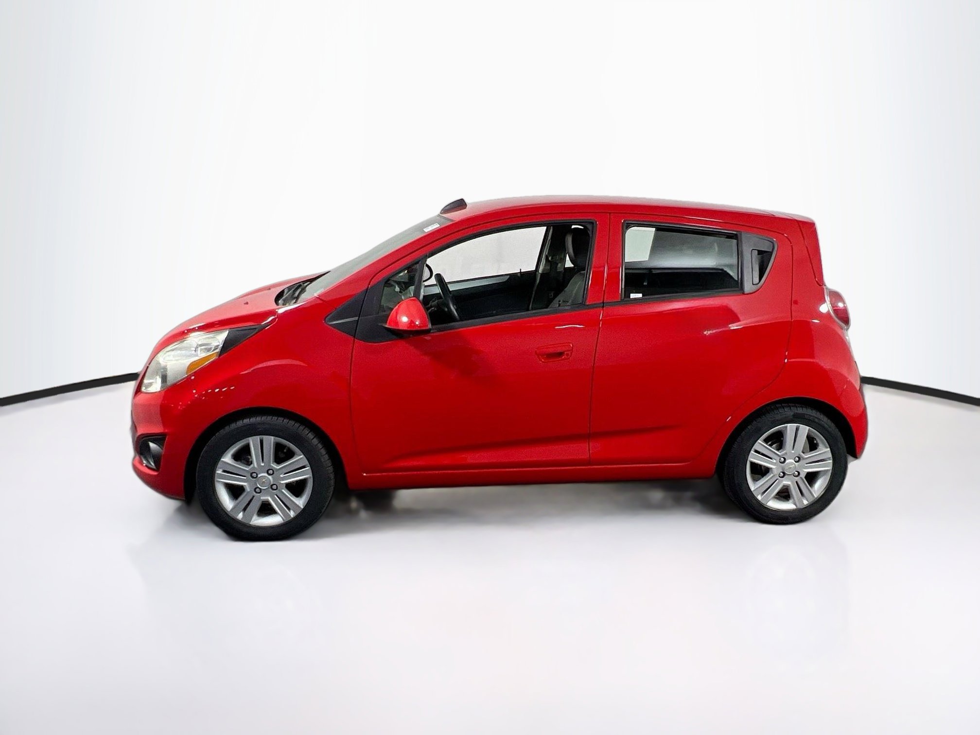 Used 2015 Chevrolet Spark LT image 8