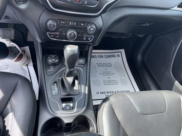 Used 2021 Jeep Cherokee Latitude Lux w/ Trailer Tow Group image 27