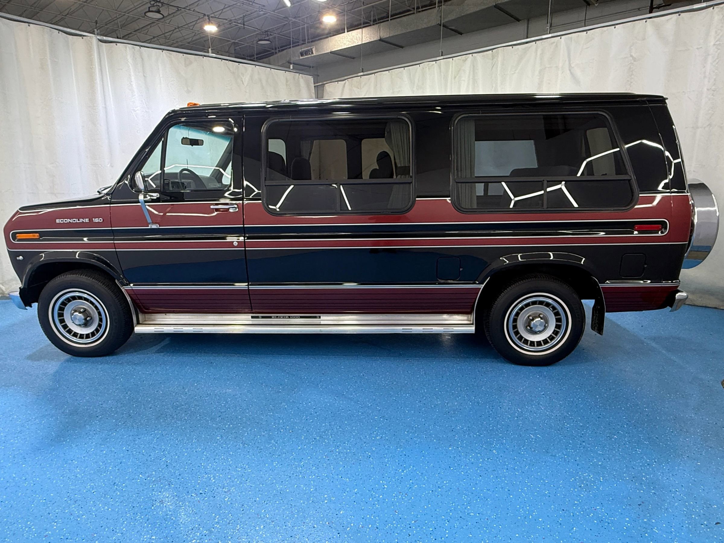 Used 1988 Ford E-150 and Econoline 150 RWD image 3
