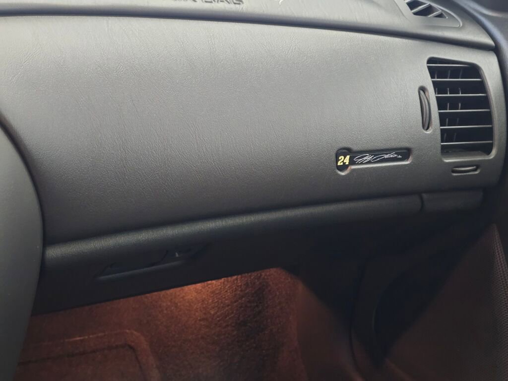 Used 2003 Chevrolet Monte Carlo SS image 90