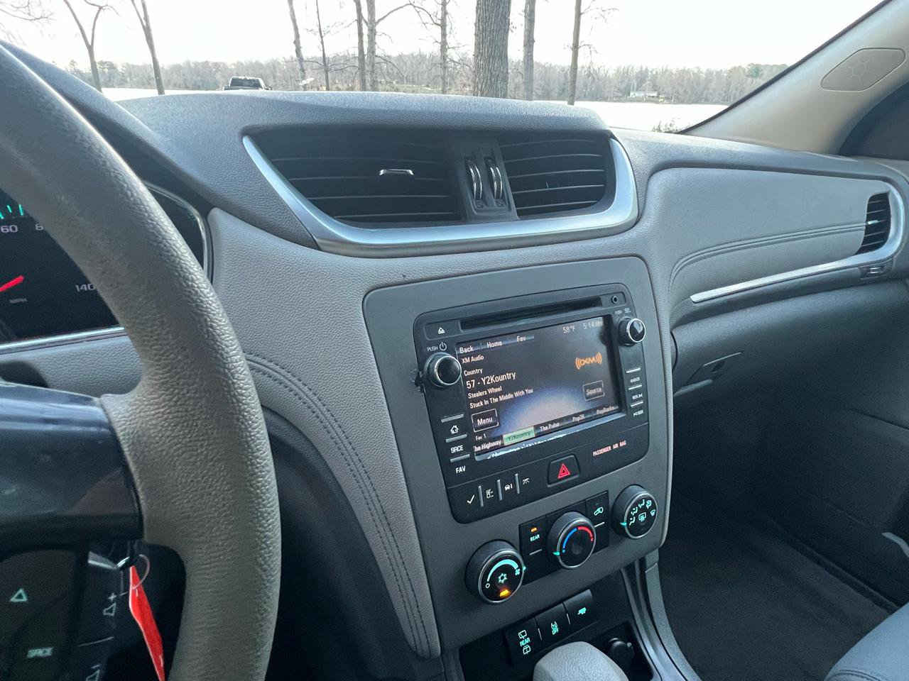 Used 2013 Chevrolet Traverse LS image 20