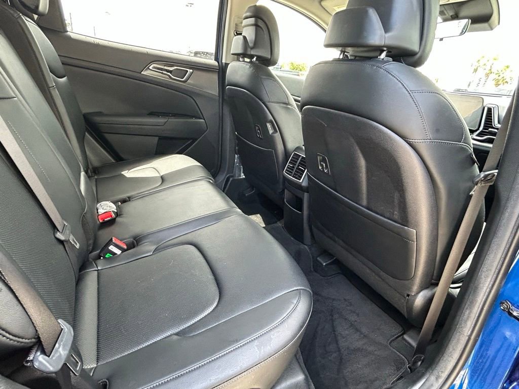 Used 2023 Kia Sportage EX FWD image 38
