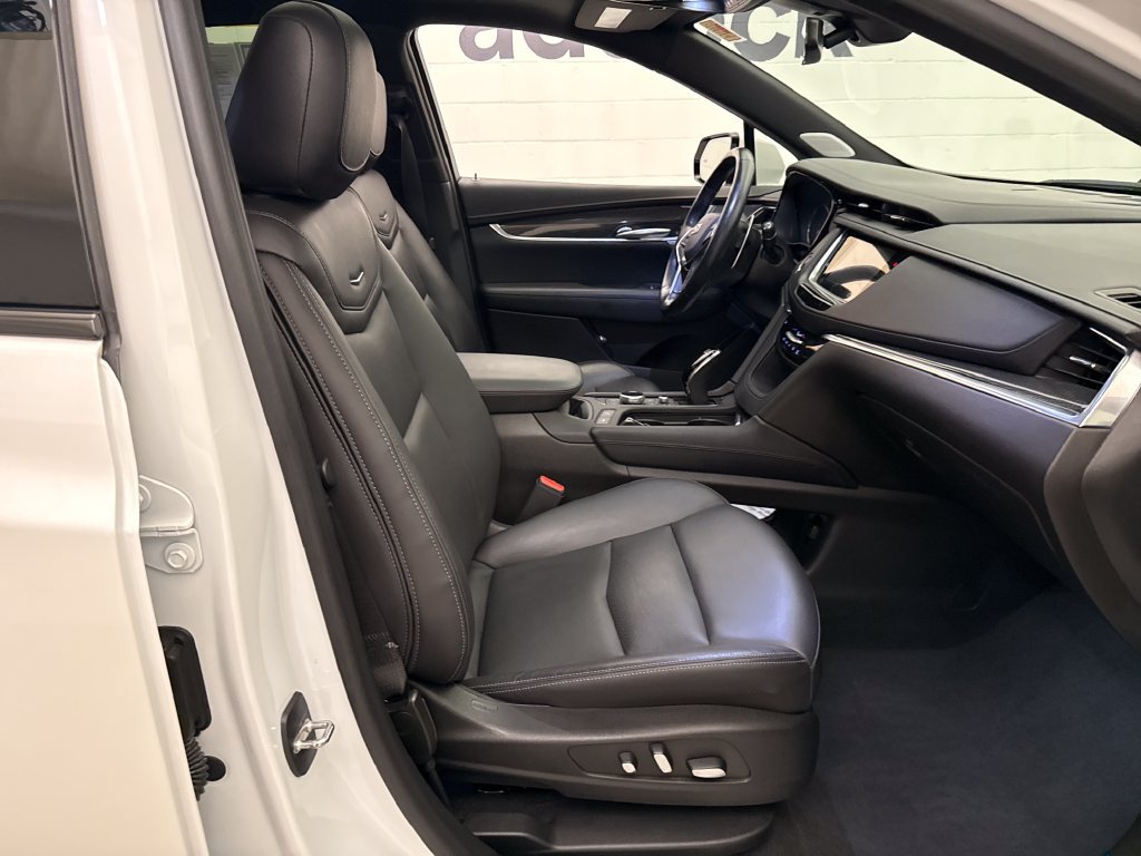 Used 2023 Cadillac XT5 Sportv AWD/4WD image 24