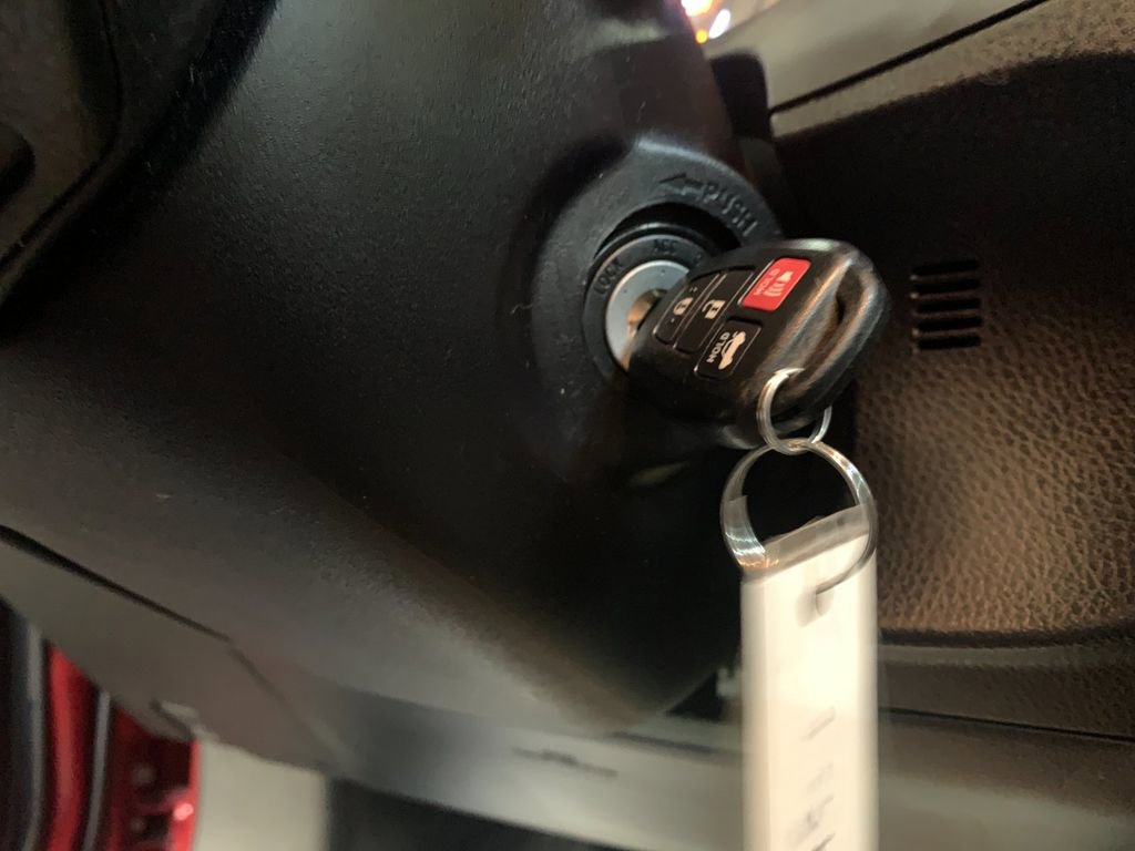 Used 2019 Toyota Corolla LE FWD image 25