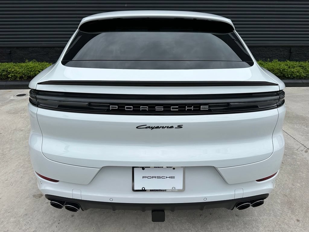 New 2026 Porsche Cayenne S AWD/4WD image 13