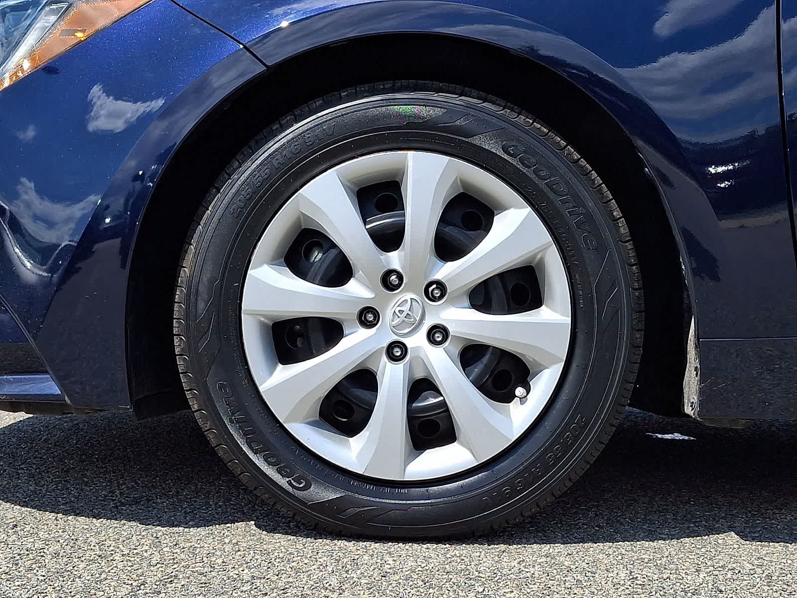 Certified 2024 Toyota Corolla LE FWD image 10