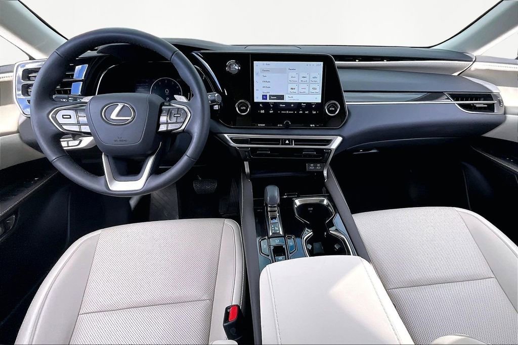 Used 2023 Lexus RX 350 FWD image 8
