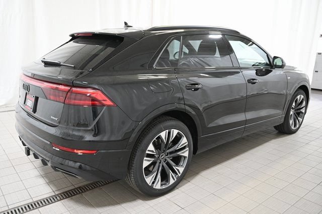 Used 2026 Audi Q8 Premium Plus AWD/4WD image 12