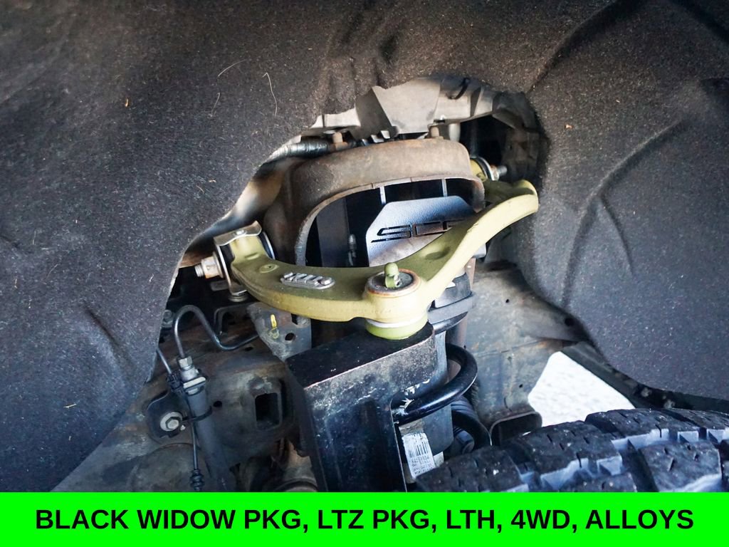 Used 2019 Chevrolet Silverado 1500 LTZ w/ LTZ Premium Package image 13