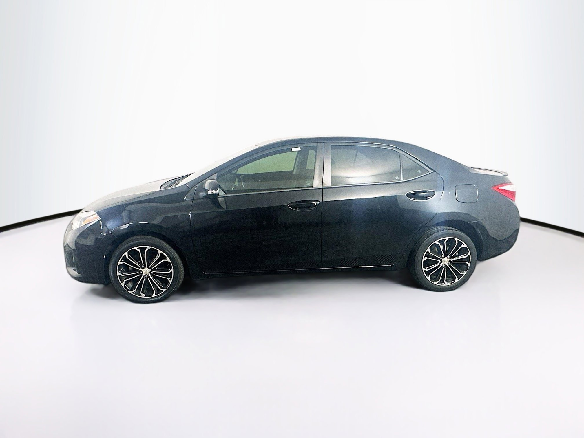 Used 2016 Toyota Corolla S FWD image 4