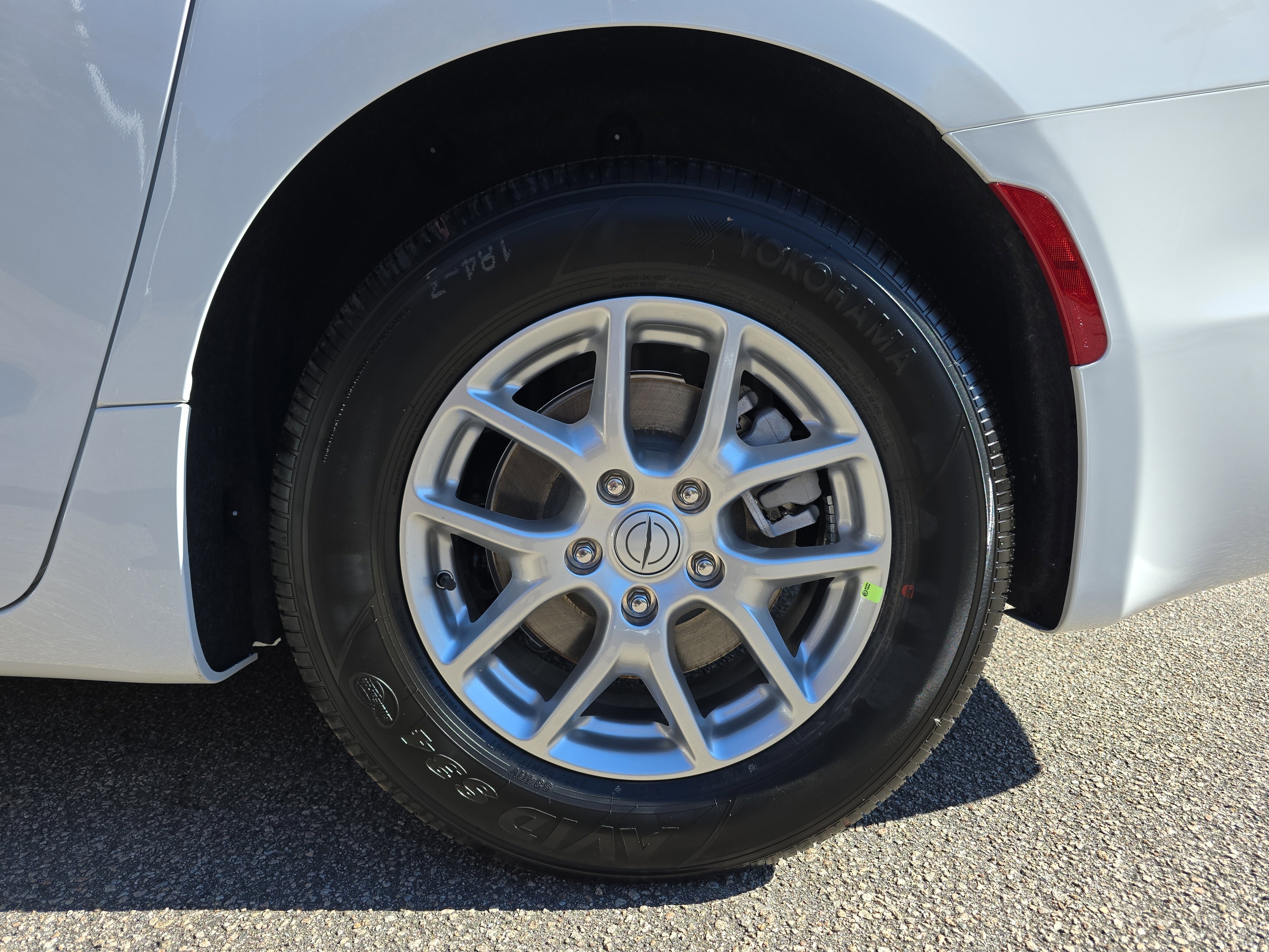 New 2026 Chrysler Pacifica Select image 35