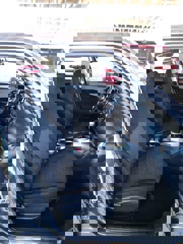 Used 2015 Nissan Juke S image 28