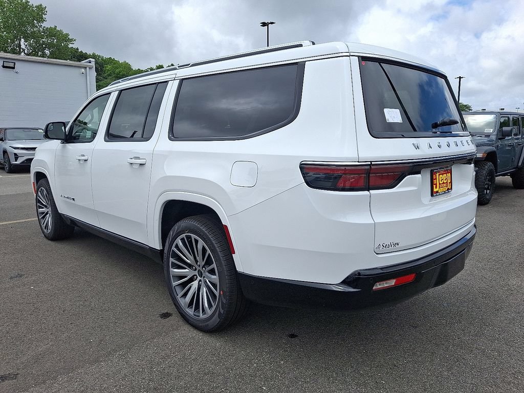 New 2025 Jeep Wagoneer L Series II AWD/4WD image 3