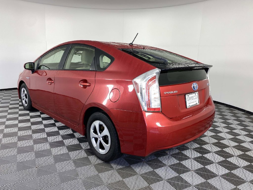 Used 2012 Toyota Prius Two FWD image 6