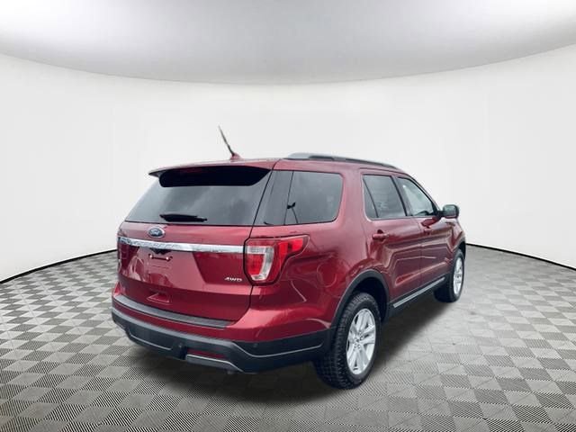 Used 2019 Ford Explorer XLT w/ Equipment Group 202A image 8