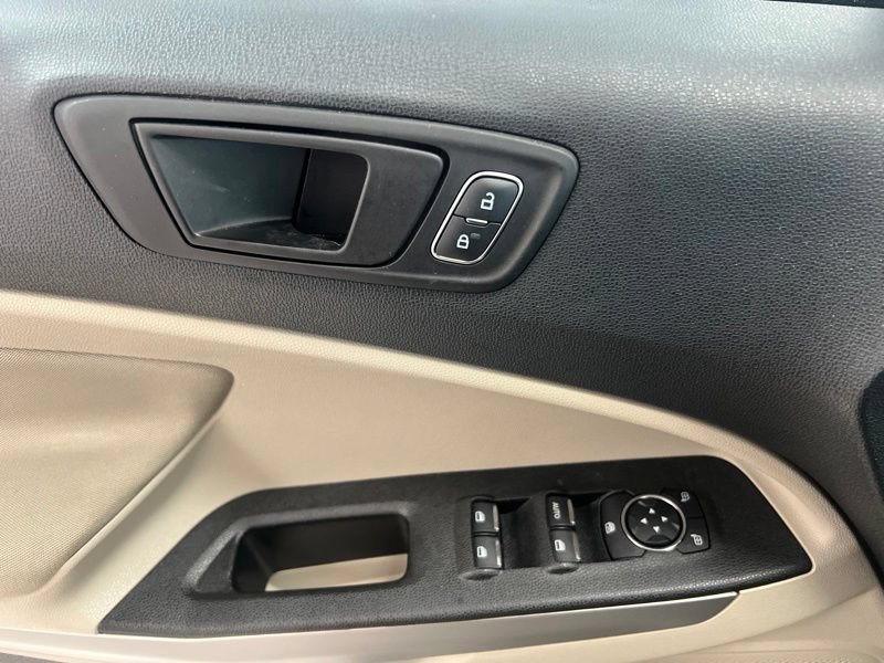 Used 2022 Ford EcoSport S AWD/4WD image 19