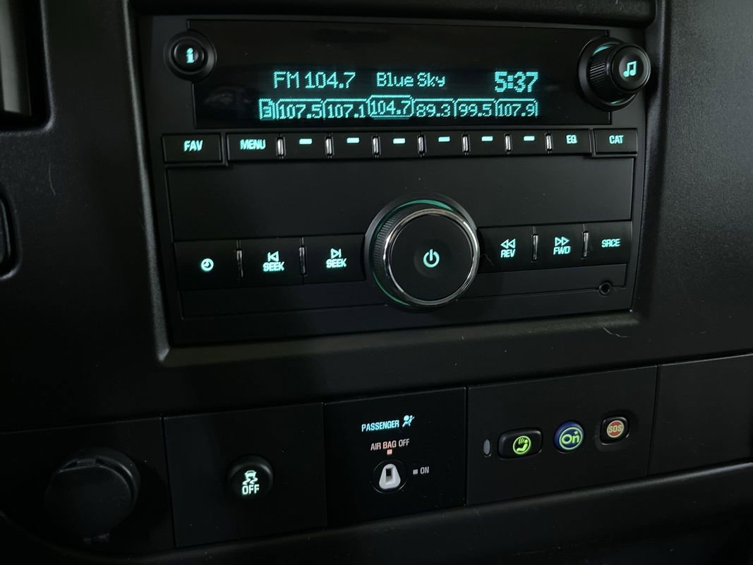 Used 2022 Chevrolet Express 2500 w/ Driver Convenience Package image 20