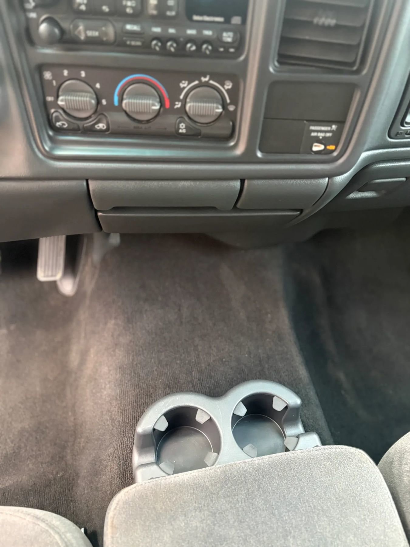 Used 2002 Chevrolet Silverado 1500 LS w/ Heavy Duty Suspension Pkg RWD image 32