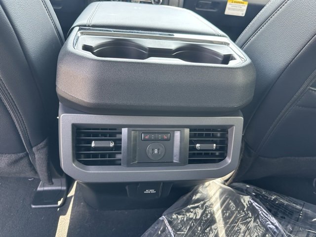 New 2025 Ford F350 Lariat w/ Lariat Ultimate Package image 24