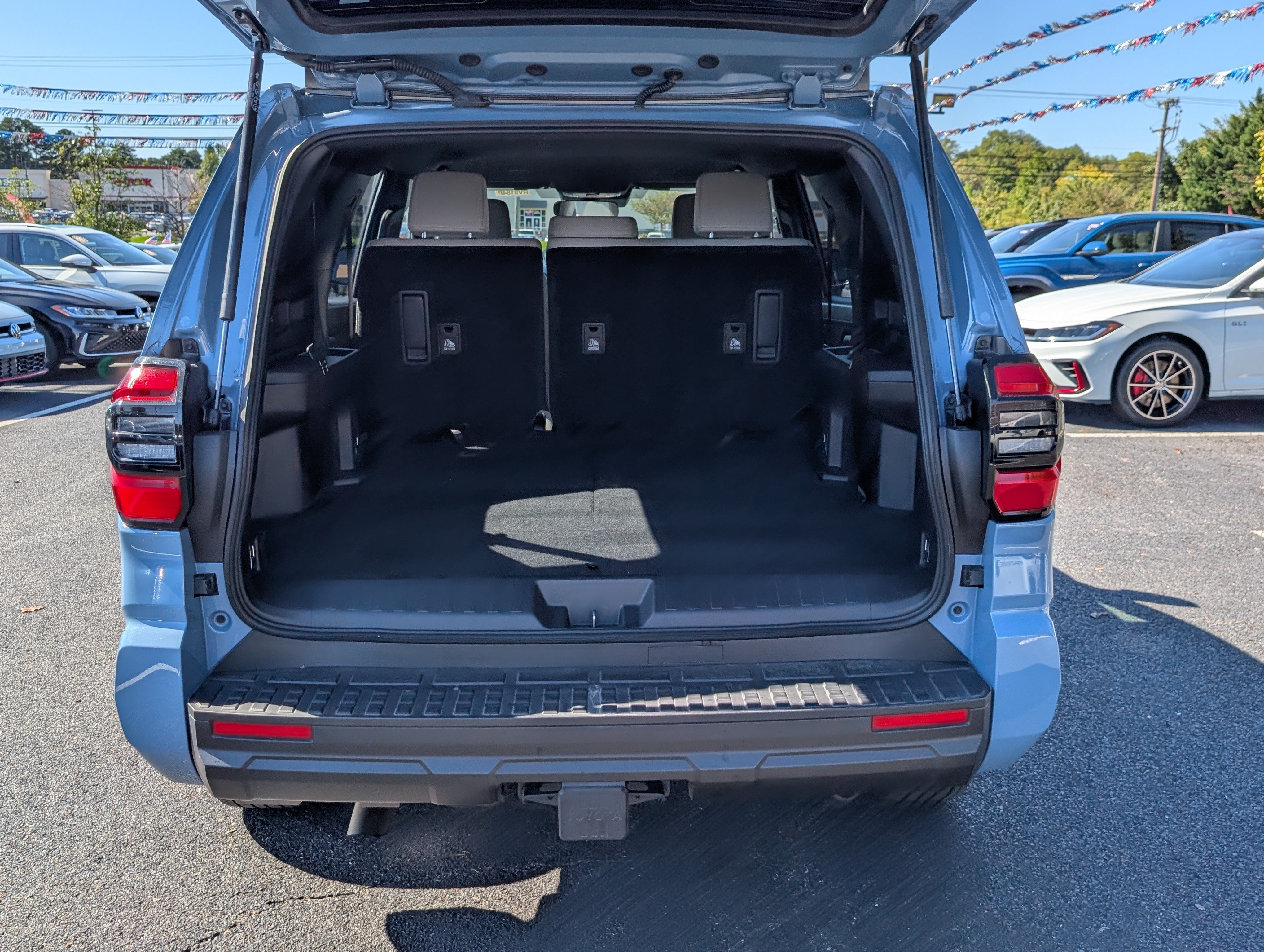 Used 2026 Toyota 4Runner SR5 AWD/4WD image 14