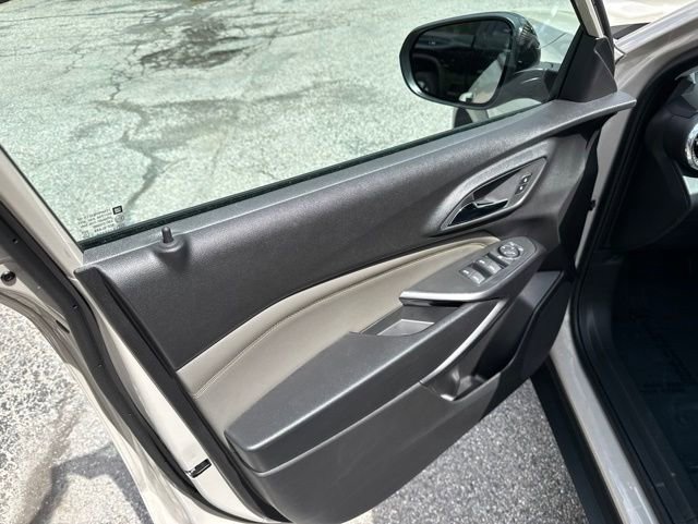 New 2026 Chevrolet Trax ACTIV FWD image 38