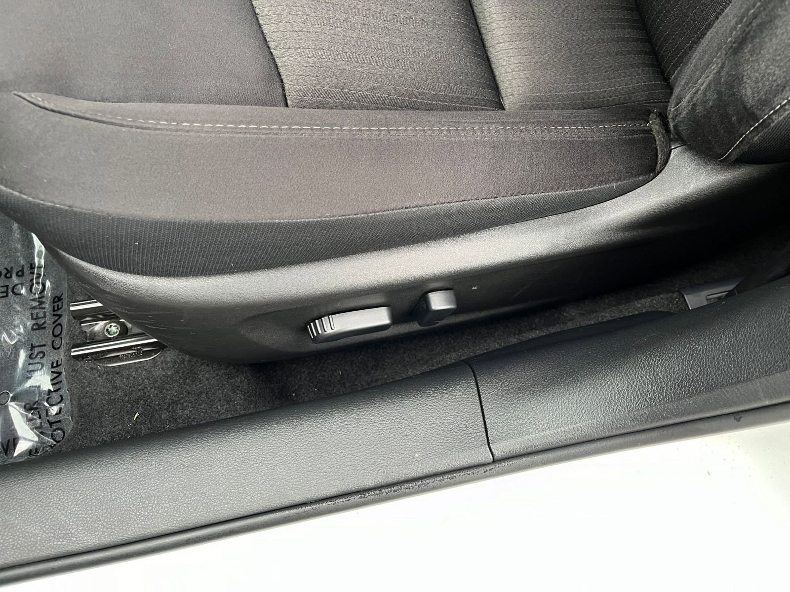 Used 2025 Nissan Altima 2.5 SV image 23