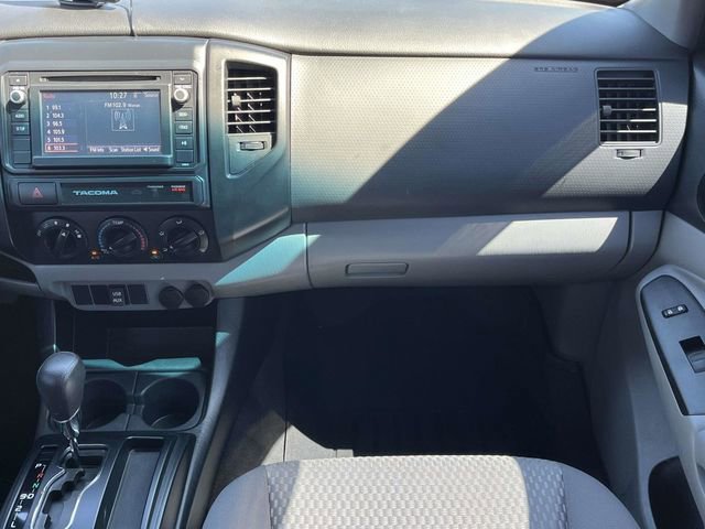 Used 2015 Toyota Tacoma PreRunner w/ Convenience Package RWD image 18