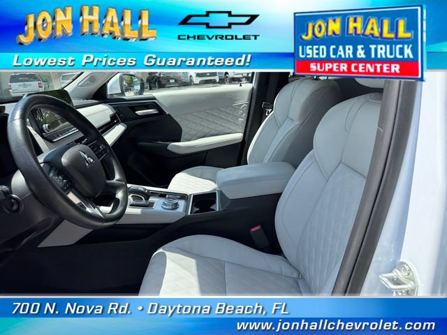 Used 2024 Mitsubishi Outlander SEL FWD image 16