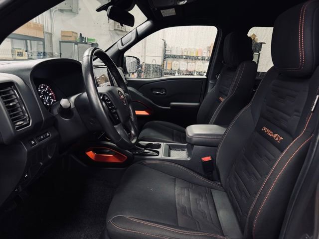 Used 2023 Nissan Frontier PRO-4X w/ Technology Package image 15