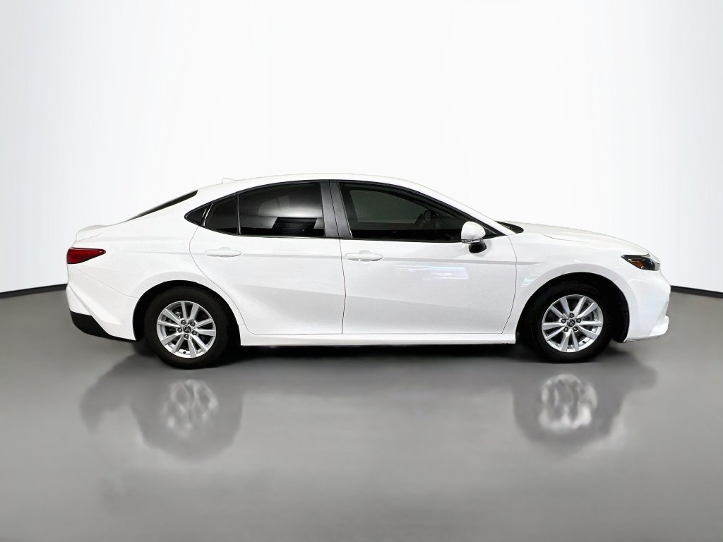 Used 2025 Toyota Camry LE FWD image 2