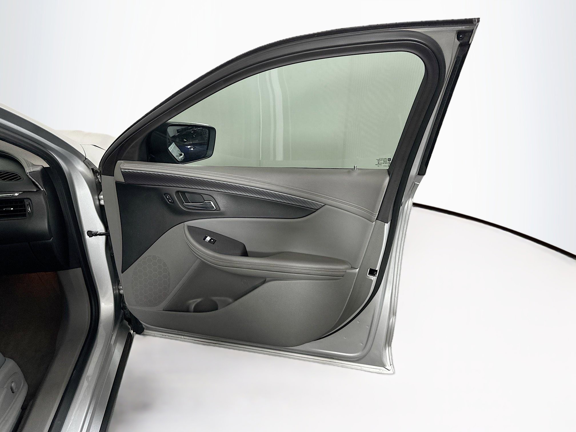 Used 2014 Chevrolet Impala LS FWD image 29