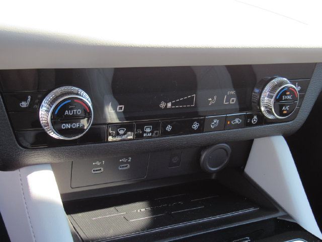 New 2026 Mitsubishi Outlander SE FWD image 19