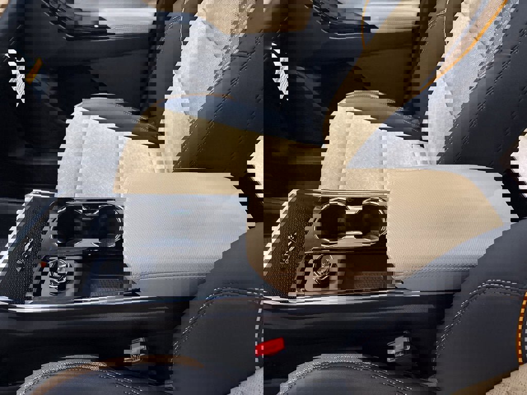 New 2026 Chevrolet Equinox ACTIV w/ Convenience Package III image 16