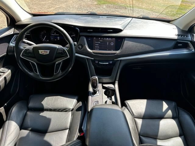 Used 2017 Cadillac XT5 Luxury AWD/4WD image 28