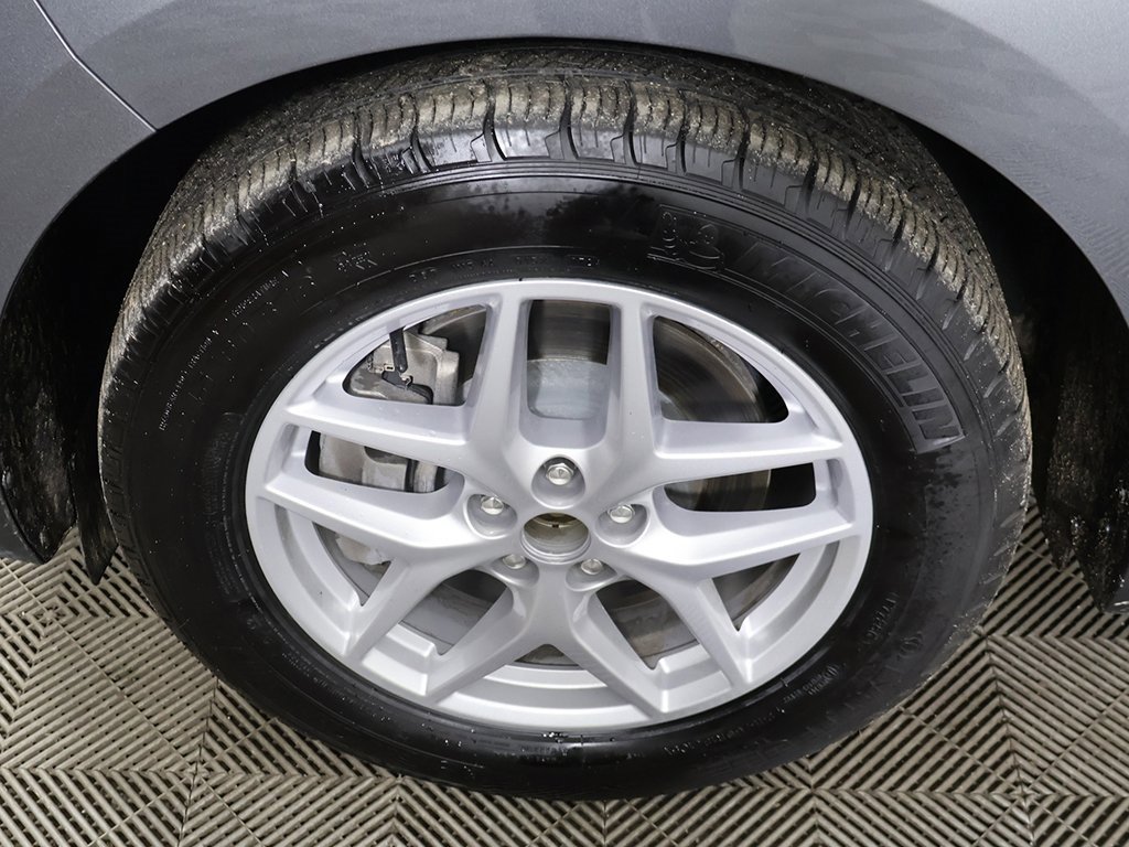 Used 2024 Ford Edge SEL image 18