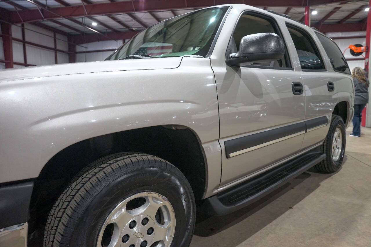 Used 2004 Chevrolet Tahoe LS AWD/4WD image 34