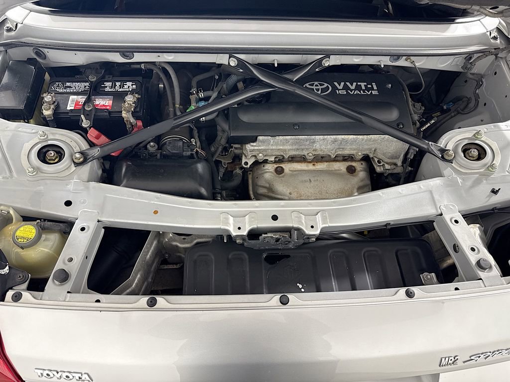 Used 2000 Toyota MR2 image 25