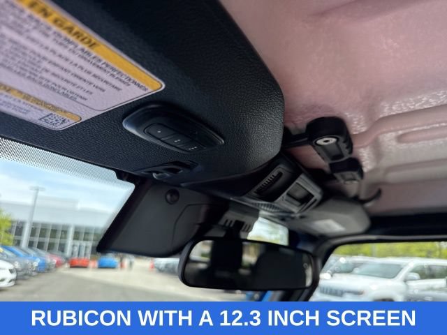 Used 2024 Jeep Gladiator Rubicon w/ Convenience Group AWD/4WD image 43