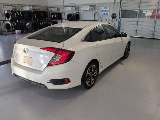 Used 2016 Honda Civic EX-T image 4