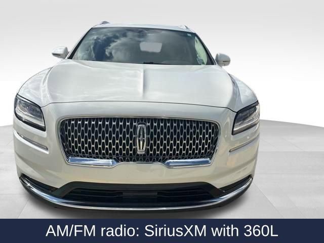 Used 2021 Lincoln Nautilus FWD image 3