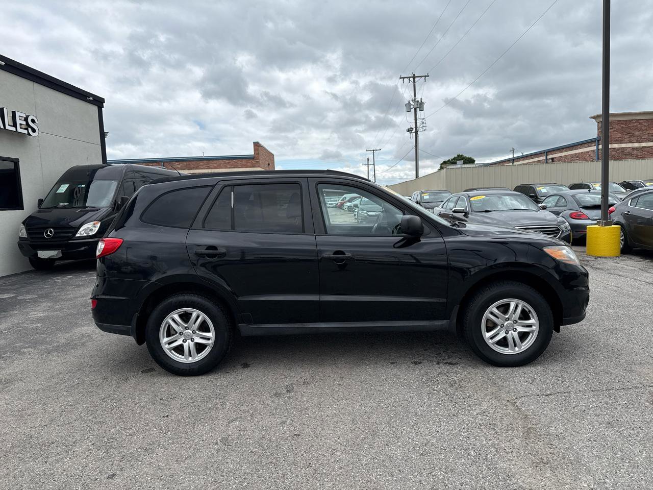 Used 2010 Hyundai Santa Fe GLS image 5