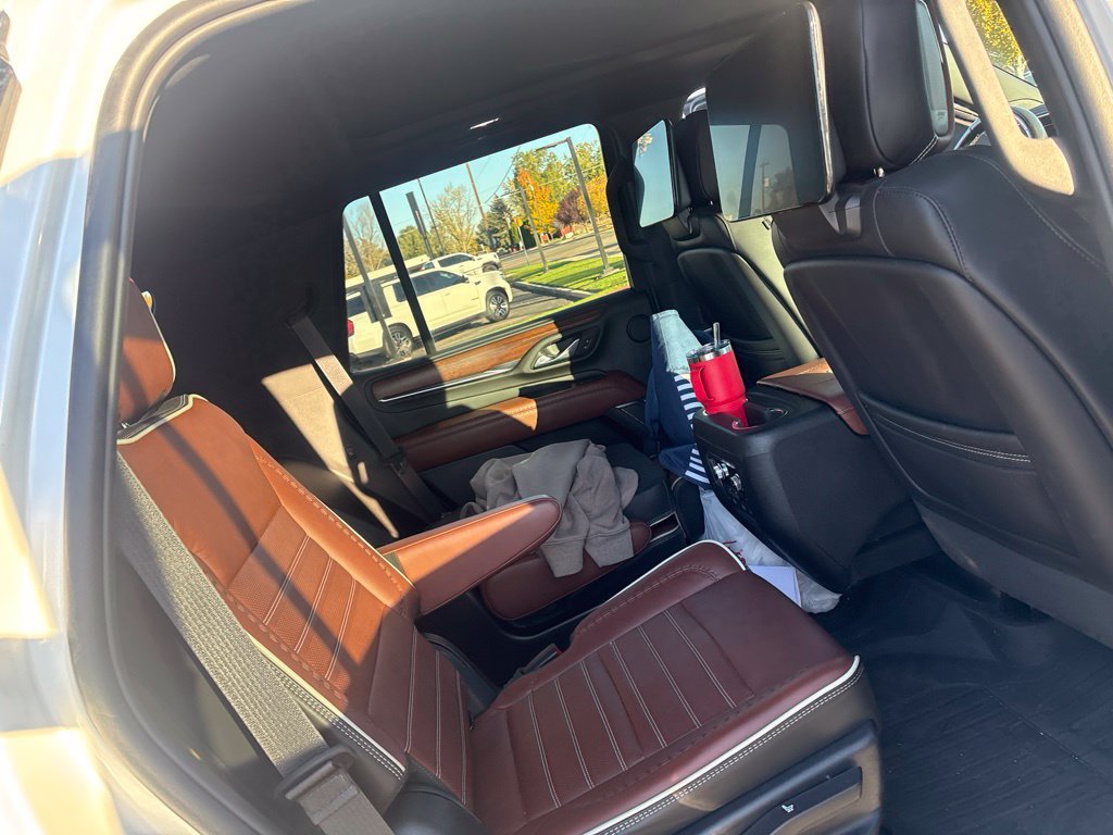 Used 2023 GMC Yukon Denali Ultimate AWD/4WD image 20