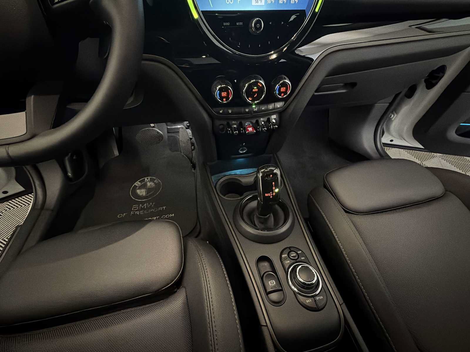 Used 2024 MINI Cooper Countryman S w/ Premium Package AWD/4WD image 18