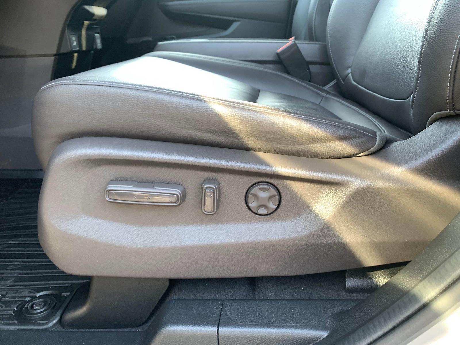 Certified 2024 Honda Odyssey EX-L image 37