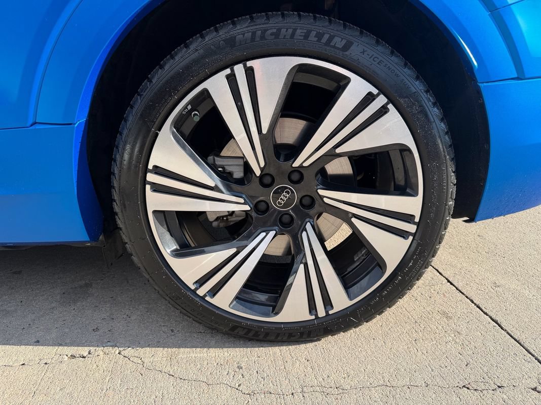Used 2024 Audi Q8 e-tron Prestige AWD/4WD image 45