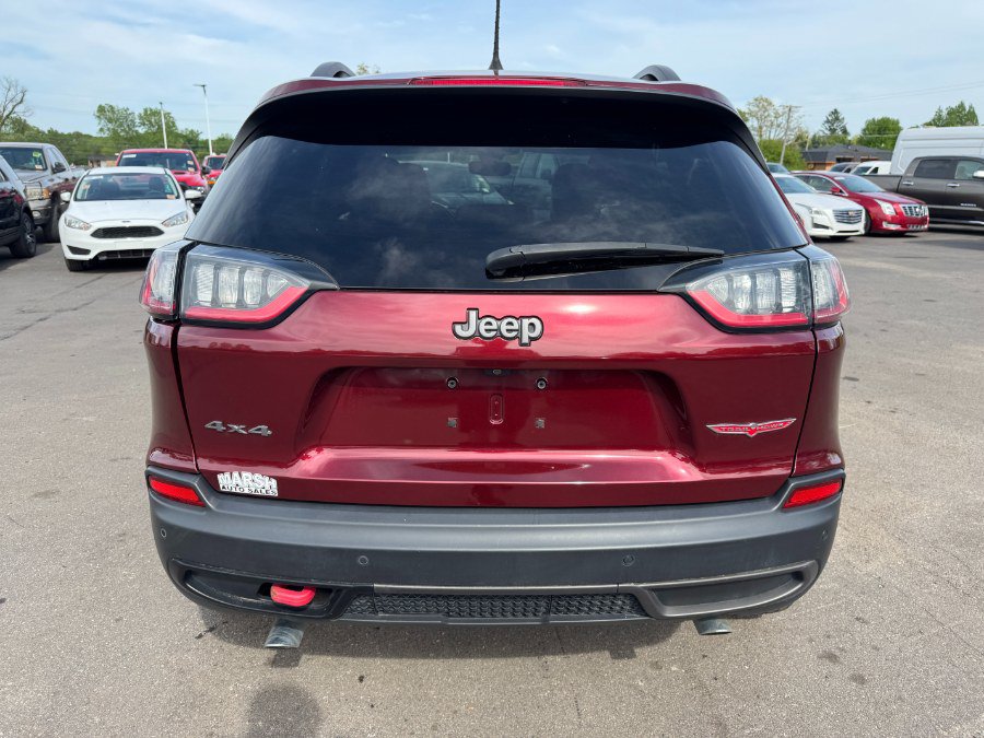 Used 2019 Jeep Cherokee Trailhawk AWD/4WD image 4